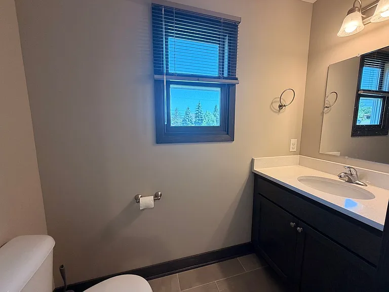 6830 Avalon Dr SE — Photo 9