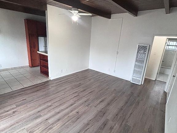 4th image of 3118 Livonia Ave APT 7