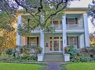 505 S Main St, Lockhart, TX 78644