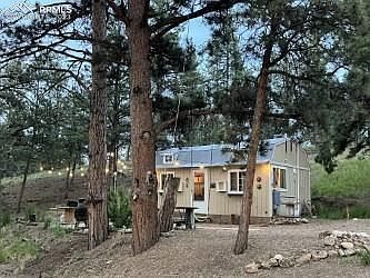 3rd image of 191 Forest Glen Trl