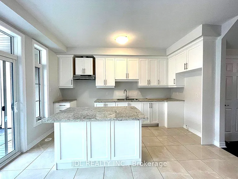 95 Grand Trunk Ave — Photo 6