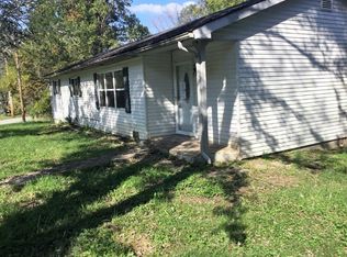 250 Poplar Ln, Oneida, TN 37841