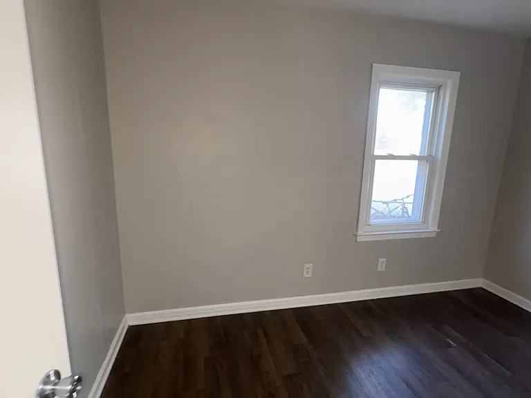 2504 Vendome Dr — Photo 13