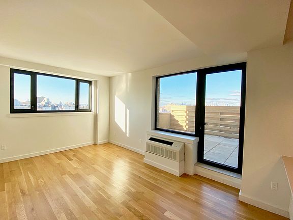 5th image of 409 Eastern Pkwy APT 907