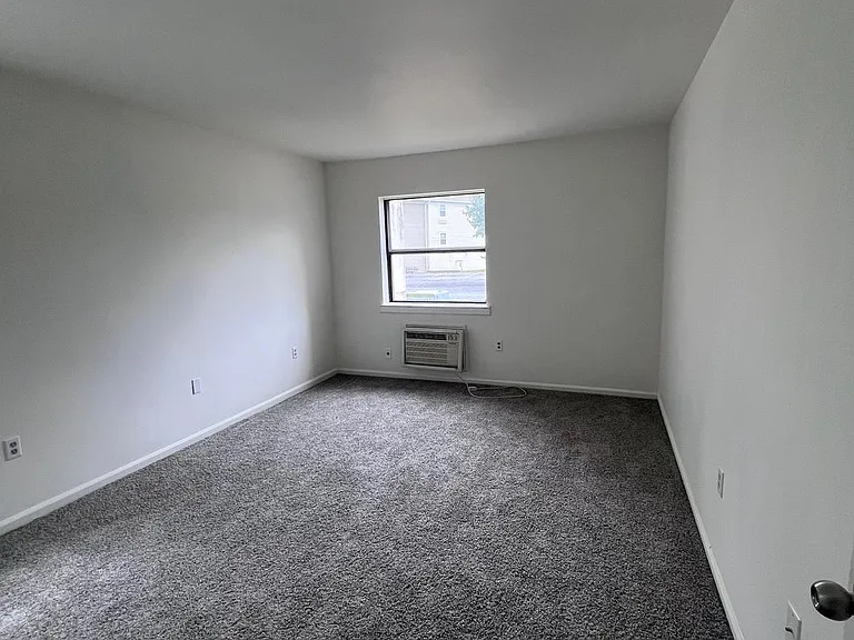 1334O W Wyomissing Blvd — Photo 6