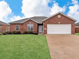 2204 SW 19th St, Bentonville, AR 72713
