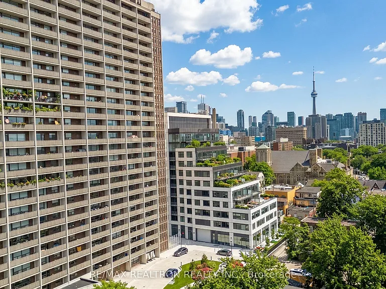664 Spadina Ave #205 — Photo 20