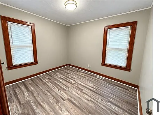 2 bed, 800 sqft, $1,000 — Photo 4
