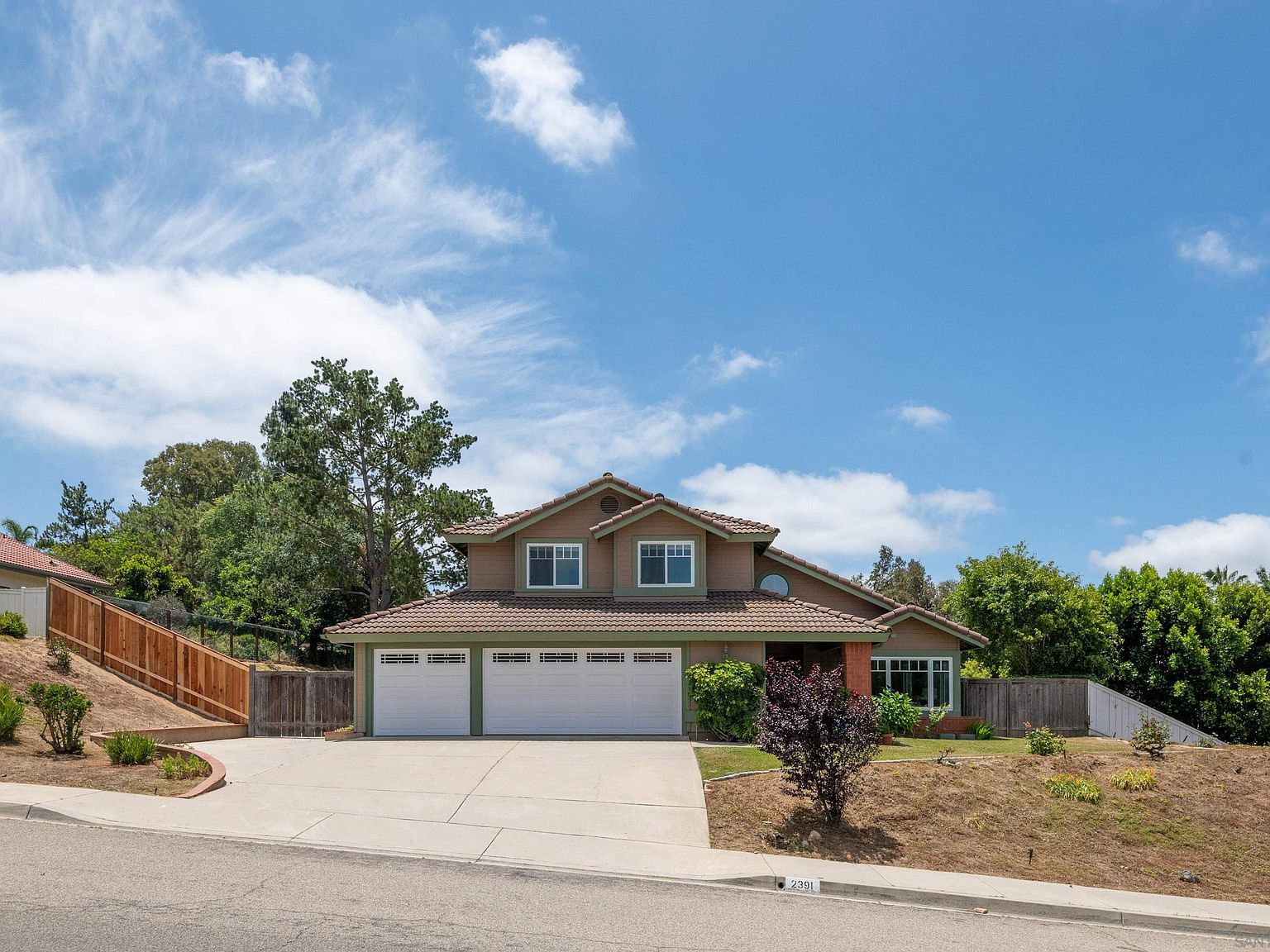 2391 Live Oak Rd, Escondido, CA 92029 Zillow