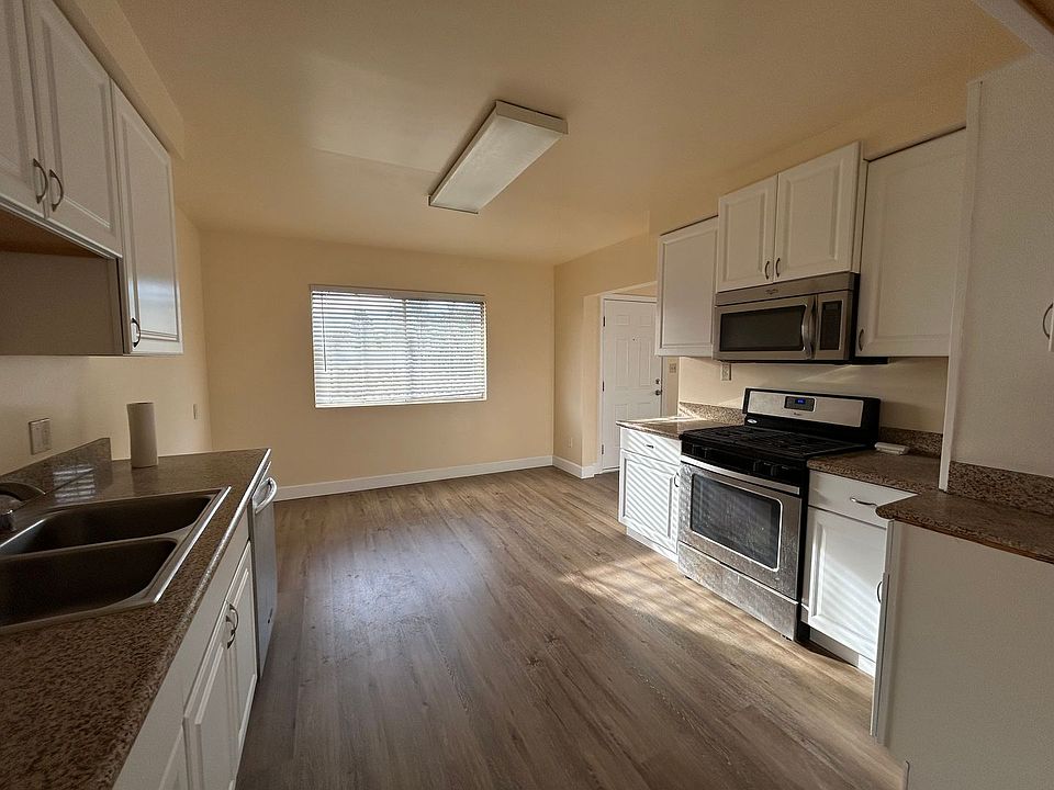 1081 E. Morton Place 1081 E Morton Pl Hemet CA Zillow