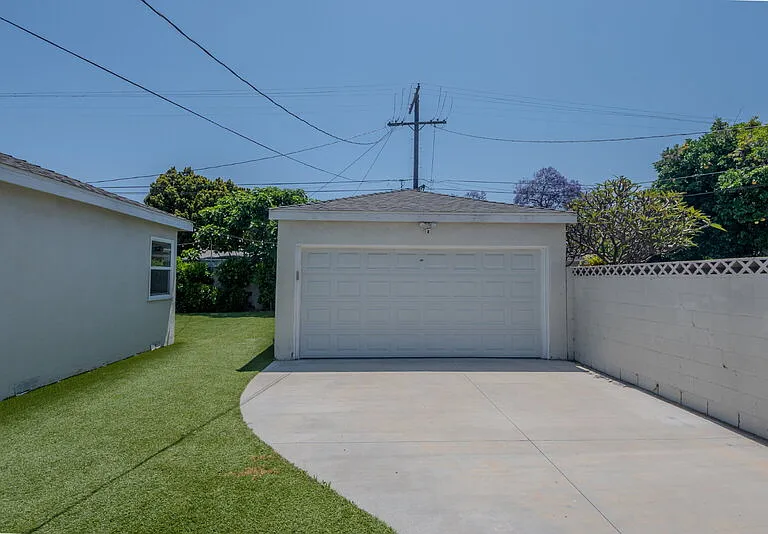 3914 Somerset Dr — Photo 12