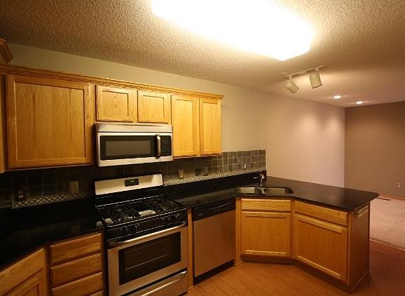 1768 Sandstone Curve -ByLaws part 2.pdf