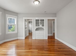 9 Franconia St #1, Dorchester, MA 02122