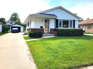 3843 S 95th St, Milwaukee, WI 53228