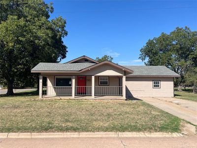 301 E Roger Miller Blvd, Erick, OK, 73645