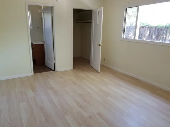 3361 Emerson St #A, Palo Alto, CA 94306