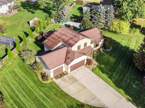 51175 Creek Haven Dr, Elkhart, IN 46514