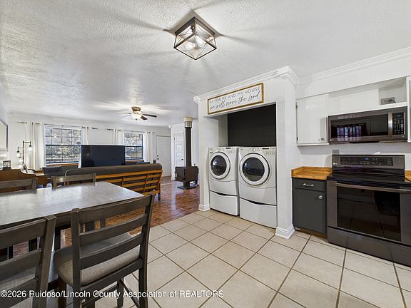 2nd image of 103 Long Trail Rd