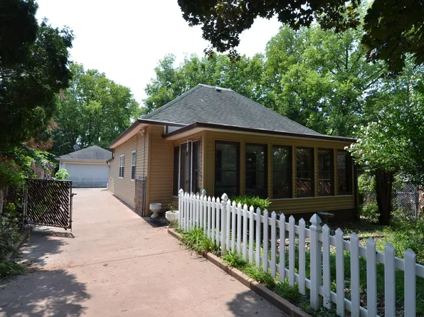 325 Lasalle St, Streator, IL 61364