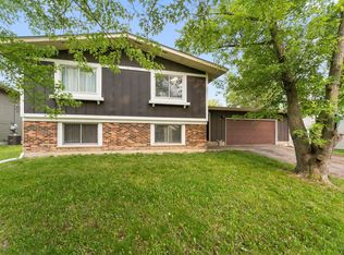 714-1 Governor Rd, Valparaiso, IN 46385