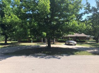 7604 NW 40th St, Bethany, OK 73008