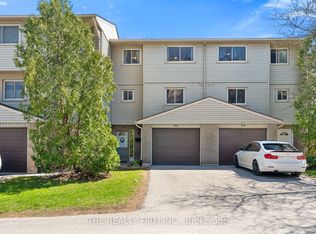 300 Sandringham Cres #60, London, ON N6C 5B4