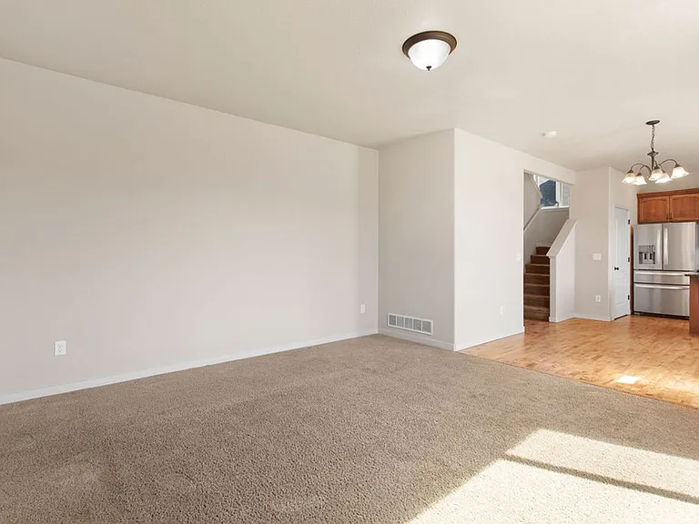 4406 Cypress St — Photo 5