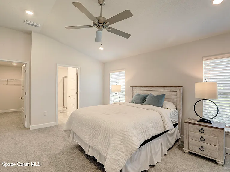 1884 Middlebury Dr SE — Photo 12