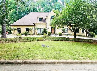 2811 Hawthorne Dr, Atlanta, GA 30345