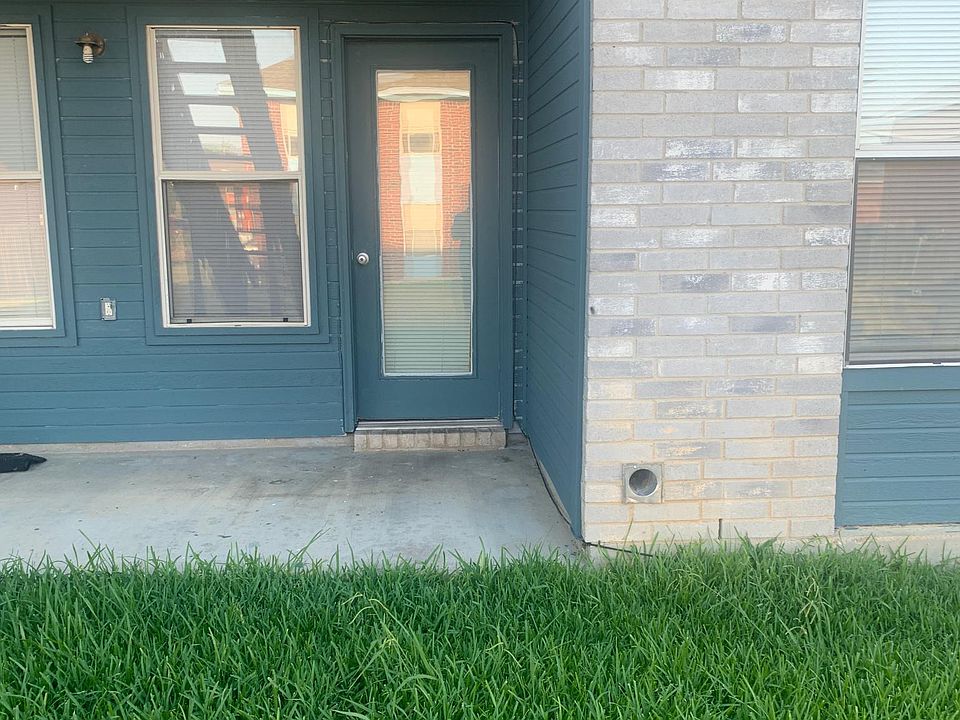 1st image of 5802 Redstone Dr APT A