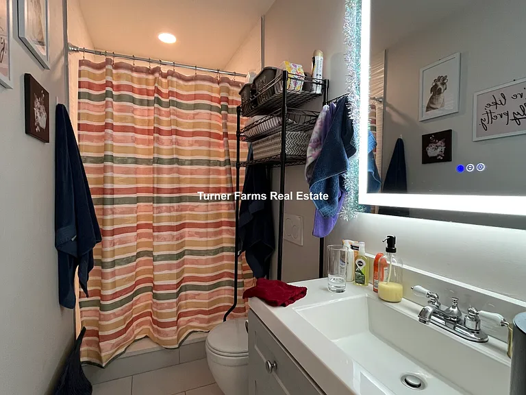 23 Newport St #22 — Photo 9