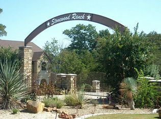 3951 Stonewood Cir, Midlothian, TX 76065