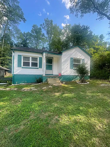 635 Tri County Blvd Photo 1