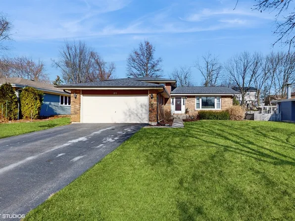 871 E Lawrence Ave, West Chicago, IL 60185