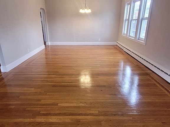 Living room into dining room, great for entertaining