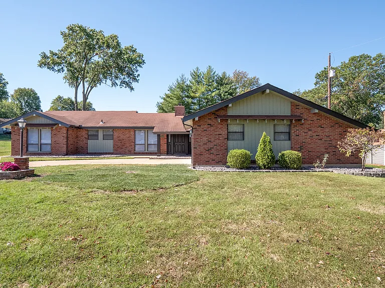 12215 Blackhall Dr — Photo 27