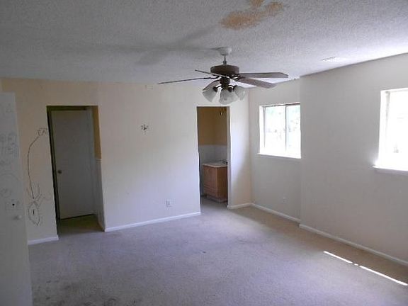 5th image of 1708 Sherrye Dr