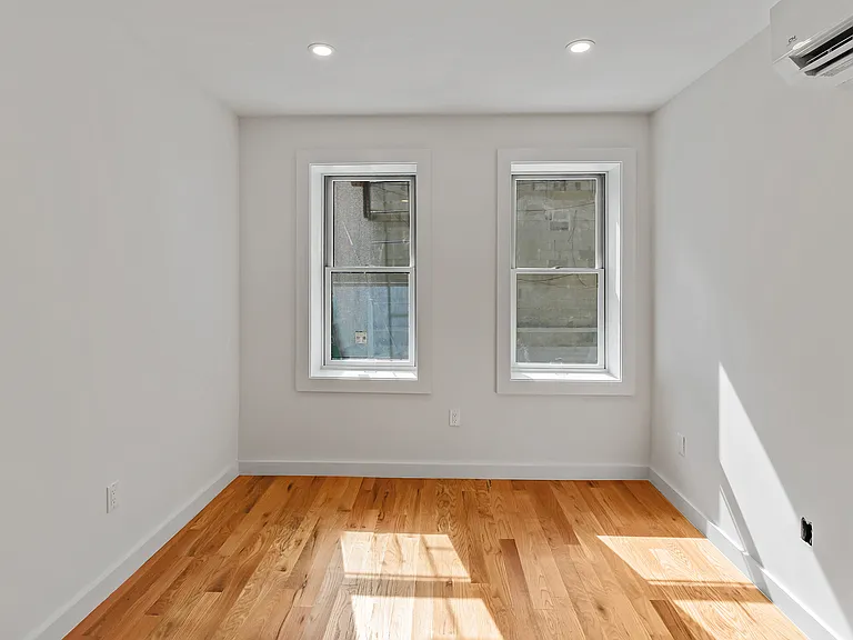 274 Malcolm X Blvd #1R — Photo 3
