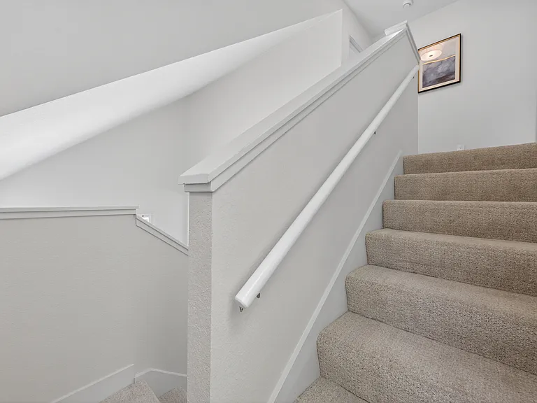 726 Buena Vista Pl — Photo 29