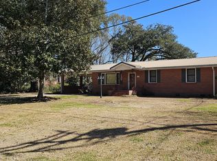 812 Albert Hart Dr, Baton Rouge, LA 70808