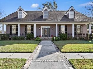2105 Aramis Dr, Meraux, LA 70075