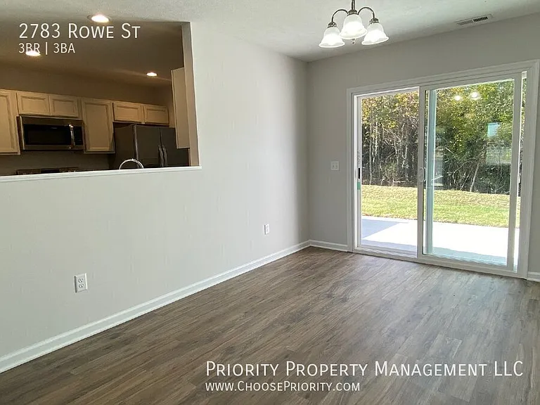 2783 Rowe St — Photo 18
