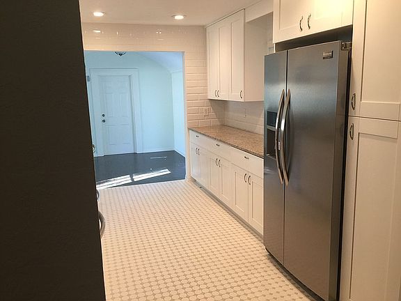 3rd image of 4614 3rd Ave N