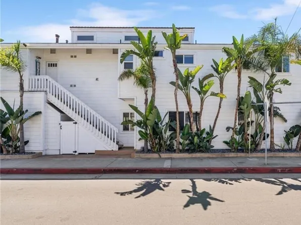 410 Clubhouse Ave, Newport Beach, CA 92663