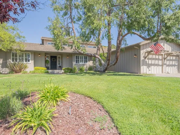 25547 Meadowview Cir, Salinas, CA 93908