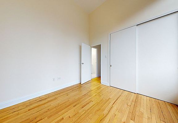 5th image of 1 Astor Pl APT 3A