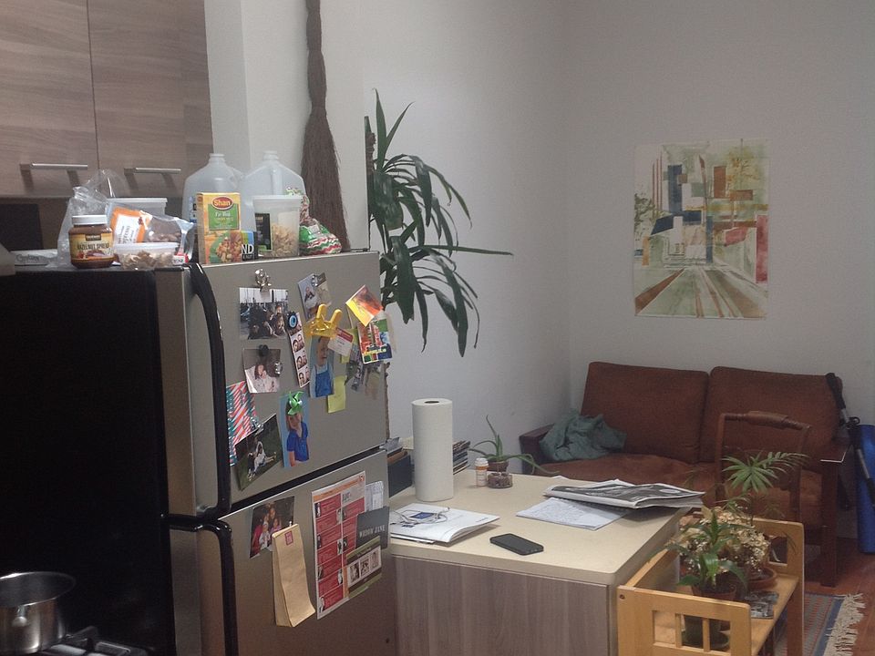 1st image of 131 Dikeman St APT 3L