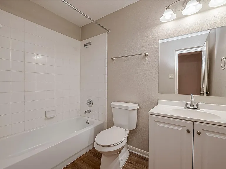 9234 Windswept Grove Dr — Photo 8