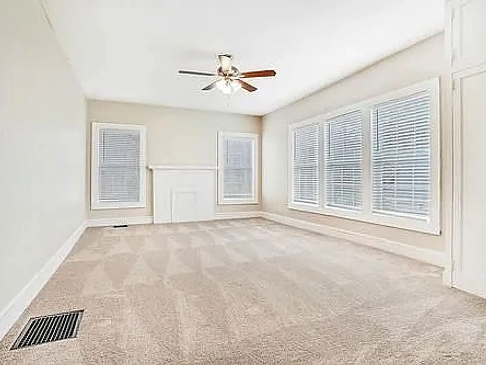 Large Master Bedroom