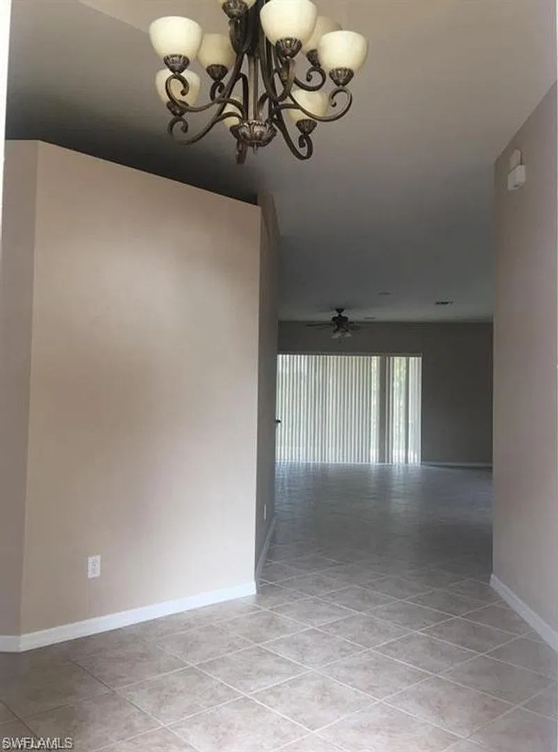 Great Pool home in the popular Bella Terra community — Photo 4